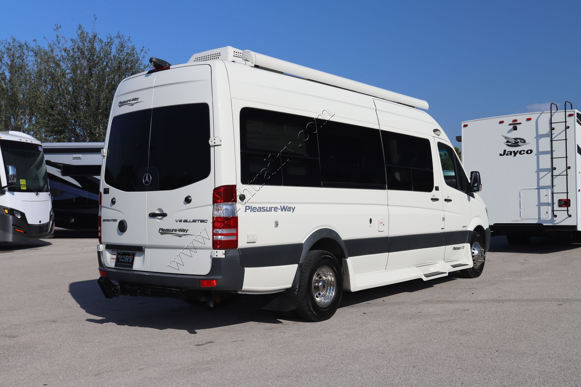 Used 2015 Pleasure-Way Plateau TS Class B  For Sale