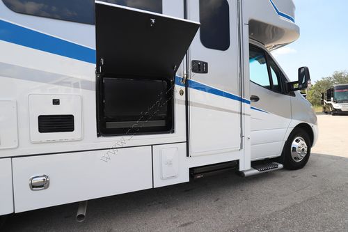 2023 Renegade Rv Vienna 25VRMC