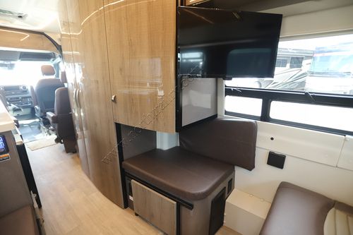 2023 Winnebago Era 70X
