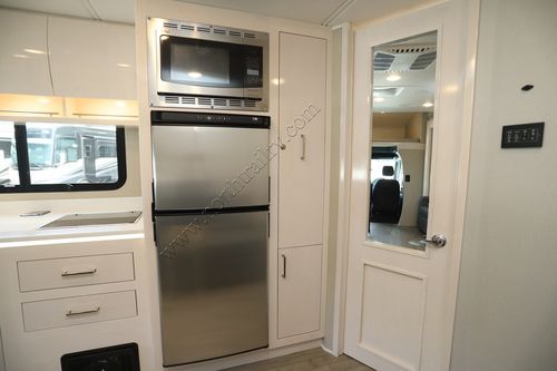 2023 Renegade Rv Vienna 25VRMC