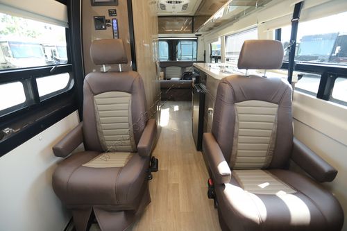 2023 Winnebago Era 70X