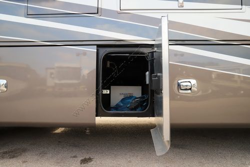 2022 Tiffin Motor Homes Phaeton 40AH