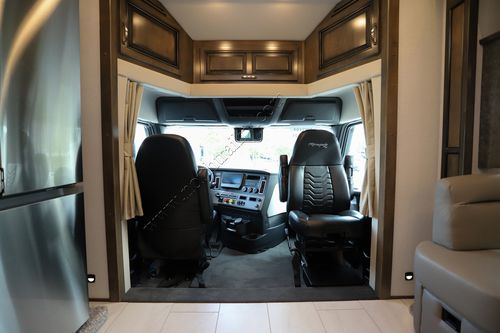 2023 Renegade Rv Explorer 40ERB