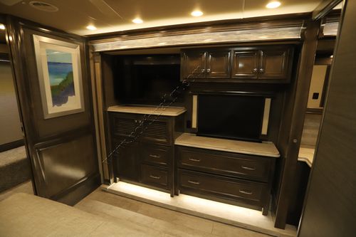 2022 Tiffin Motor Homes Phaeton 40AH