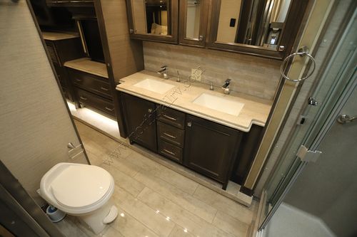 2022 Tiffin Motor Homes Phaeton 40AH