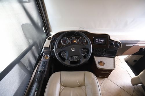 2011 Winnebago Tour 42AD