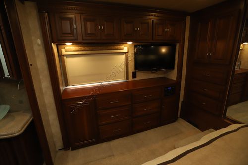 2011 Winnebago Tour 42AD
