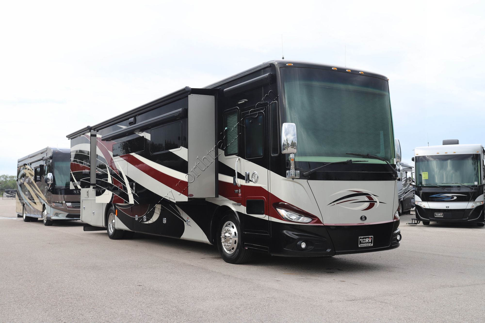 Used 2019 Tiffin Motor Homes Phaeton 40AH Class A  For Sale