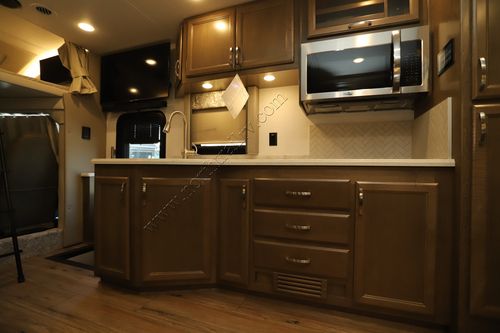 2023 Renegade Rv Verona 40VBH
