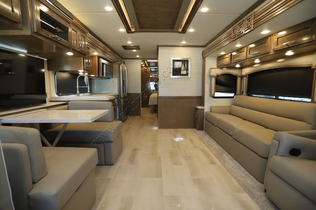 2023 Newmar Ventana 3412 15083