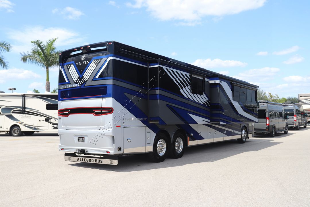 2023 Tiffin Motor Homes Allegro Bus 45OPP 15415