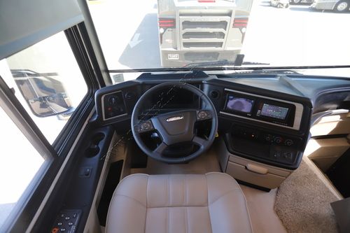 2023 Newmar Ventana 3412 Class A