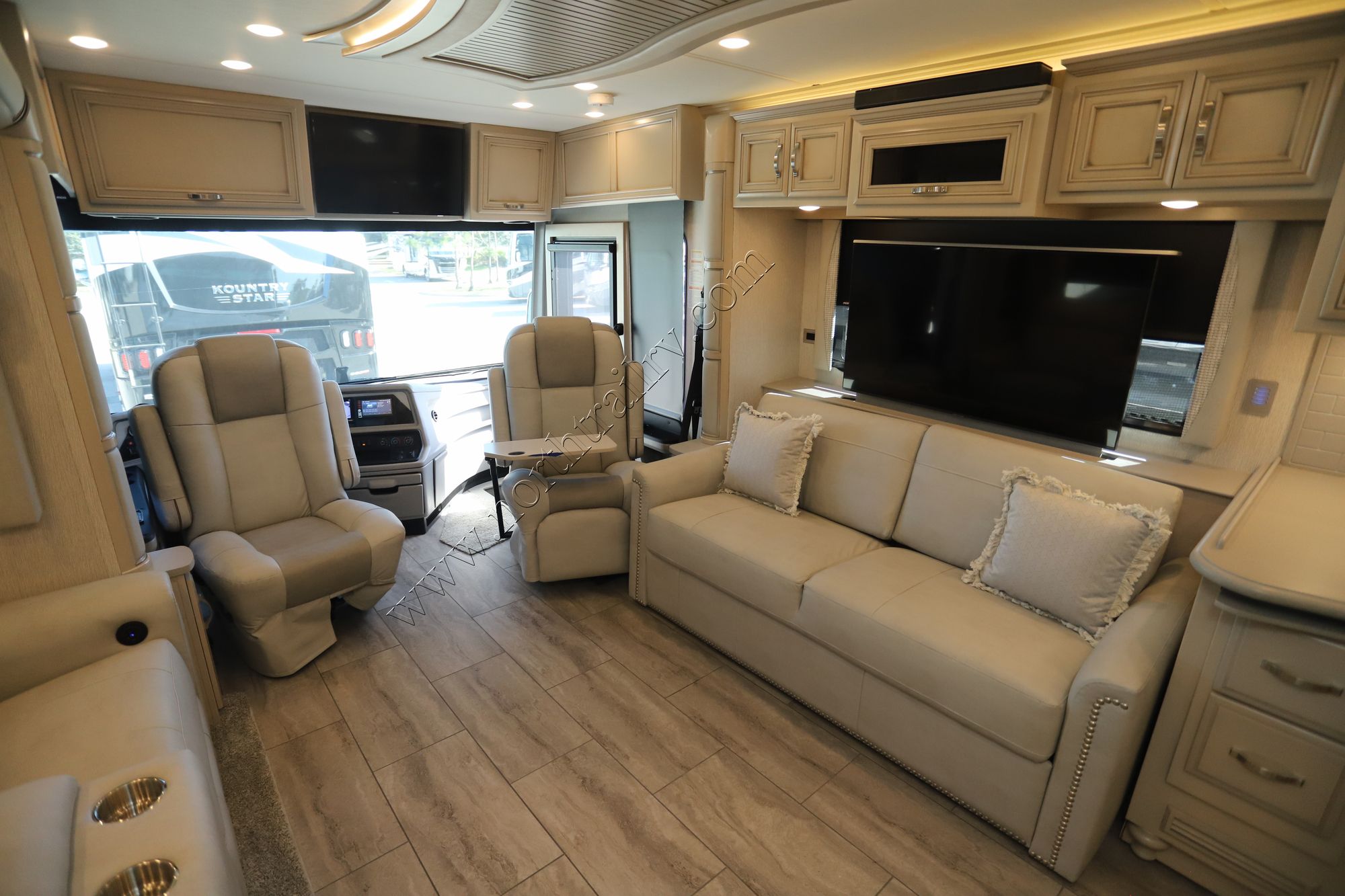 New 2023 Newmar Kountry Star 4037 Class A  For Sale