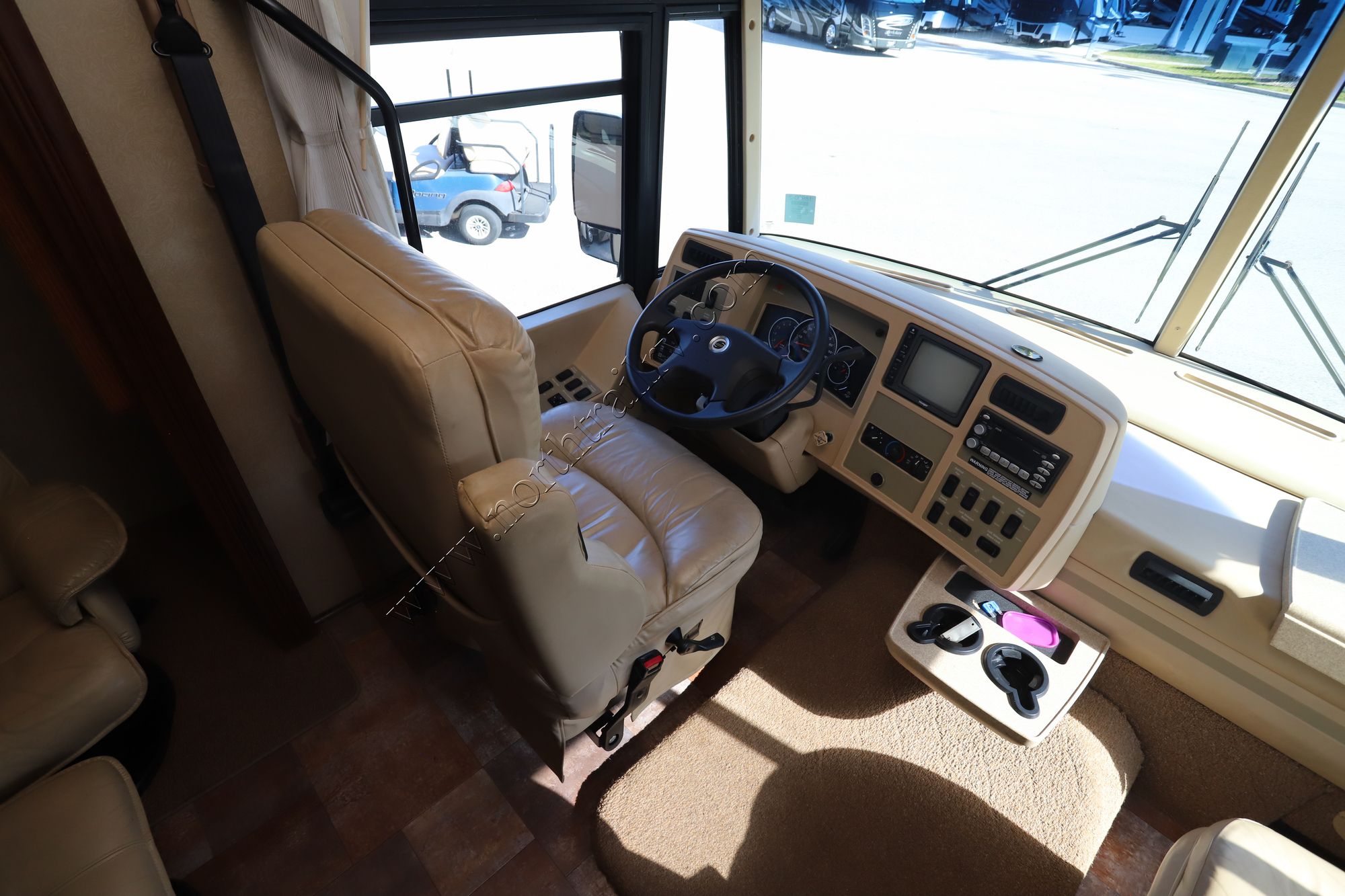 Used 2007 Winnebago Adventurer 38J Class A  For Sale