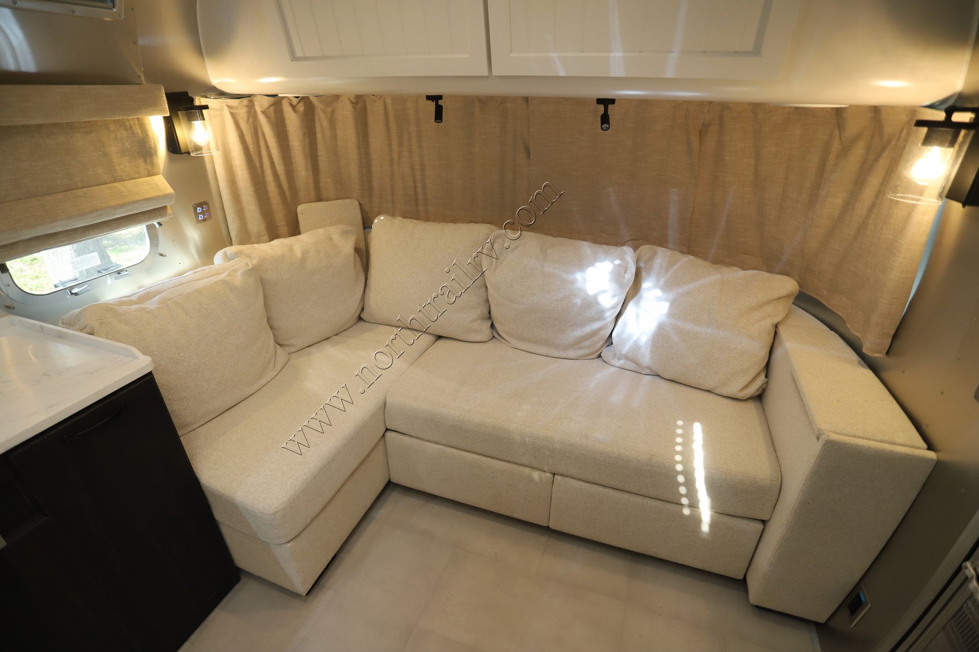 2023 Airstream Pottery Barn 28RB Travel Trailer New  For Sale