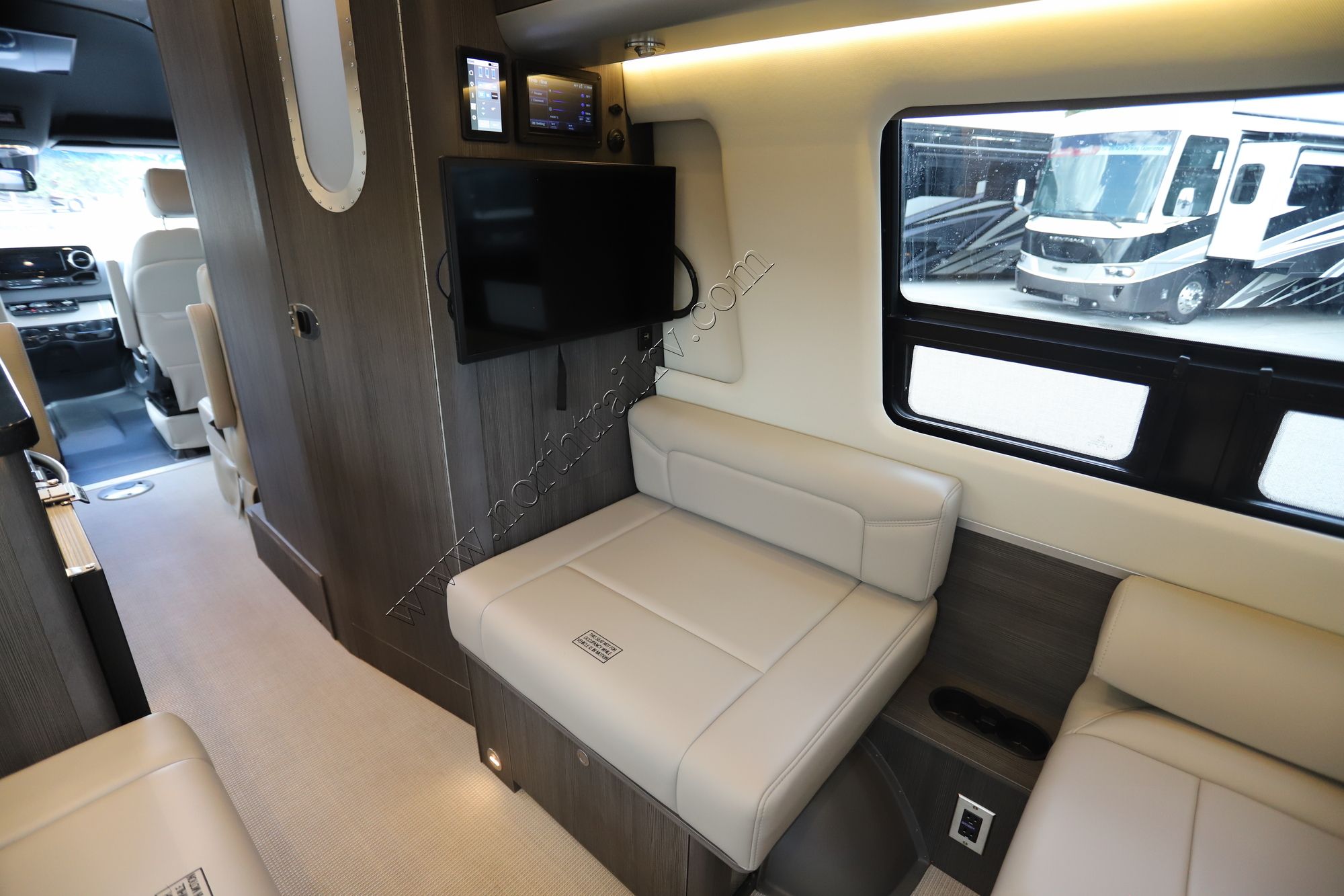 New 2023 Airstream Interstate 24GL-e Class B  For Sale