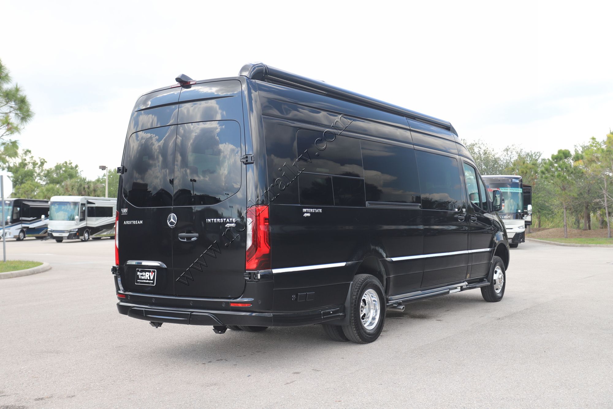 New 2023 Airstream Interstate 24GL-e Class B  For Sale