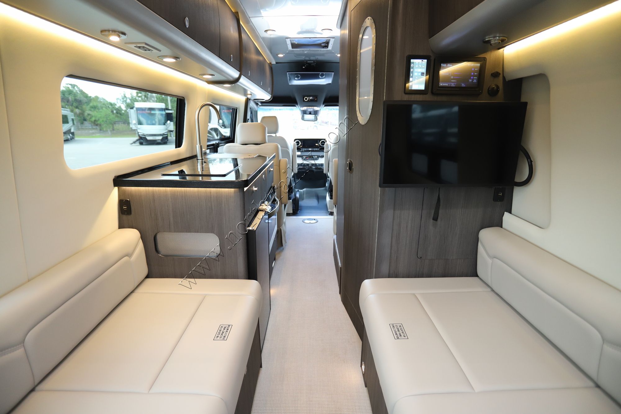 New 2023 Airstream Interstate 24GL-e Class B  For Sale