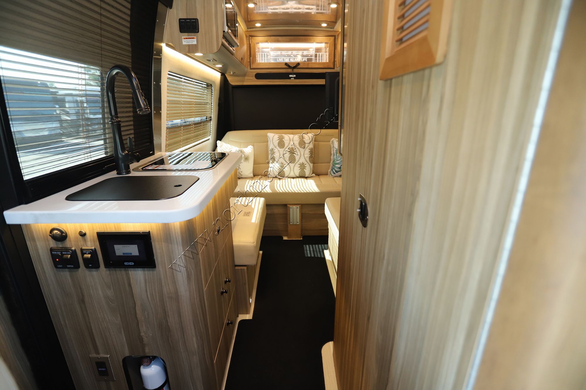 Used 2022 Airstream Interstate 19 TB Class B  For Sale