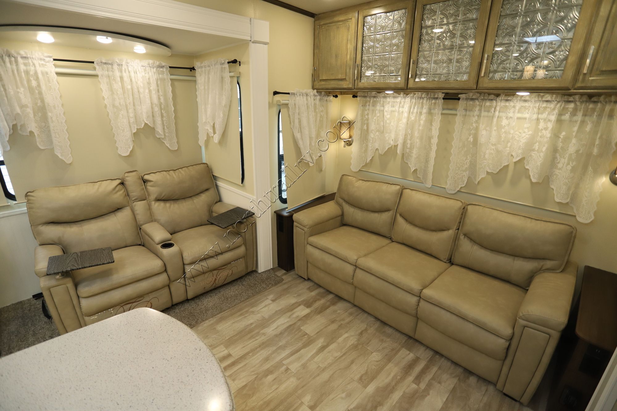 Used 2020 Grand Design Solitude 2930RL Fifth Wheel  For Sale