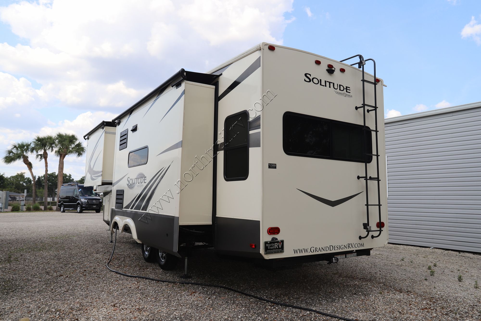 Used 2020 Grand Design Solitude 2930RL Fifth Wheel  For Sale