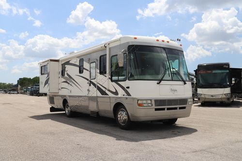 2005 National Dolphin 5320 5320