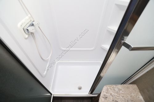 2018 Winnebago Intent 29L