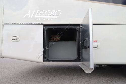 2016 Tiffin Motor Homes Allegro 36LA