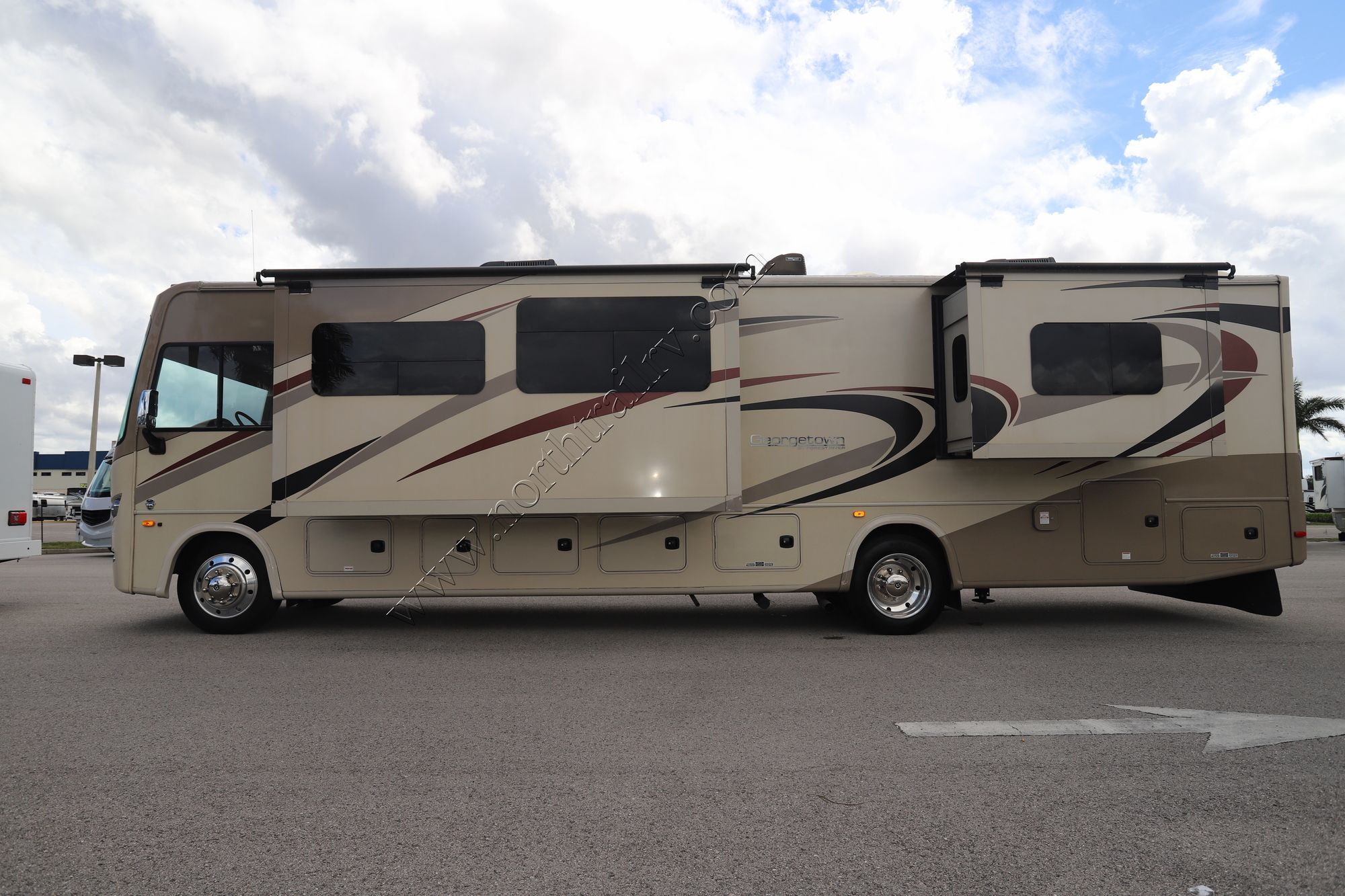 Used 2017 Forest River Georgetown 36B5 Class A  For Sale