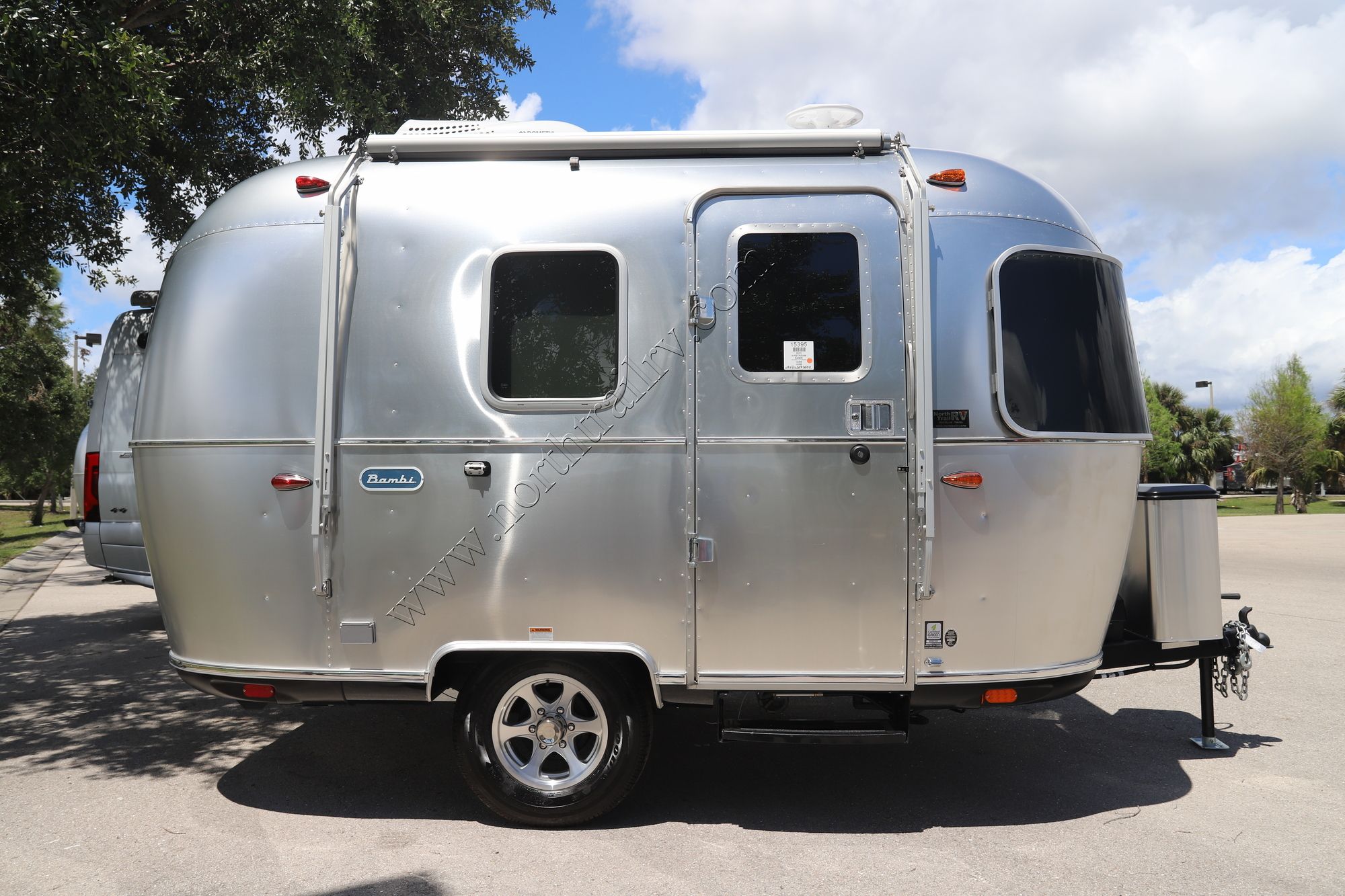 New 2023 Airstream Bambi 16RB Travel Trailer  For Sale
