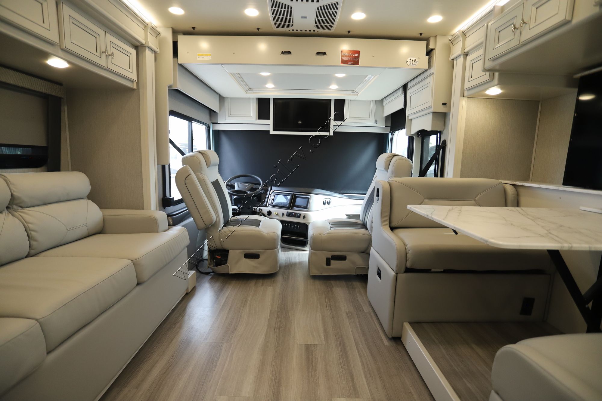 Used 2022 Fleetwood Frontier 34GT Class A  For Sale