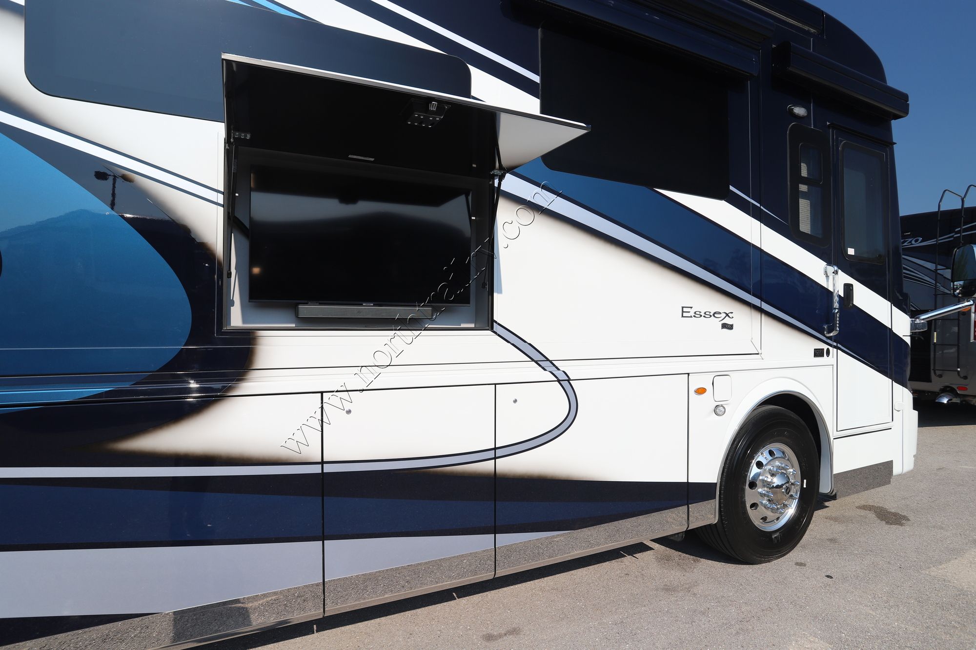 Used 2023 Newmar Essex 4551 Class A  For Sale