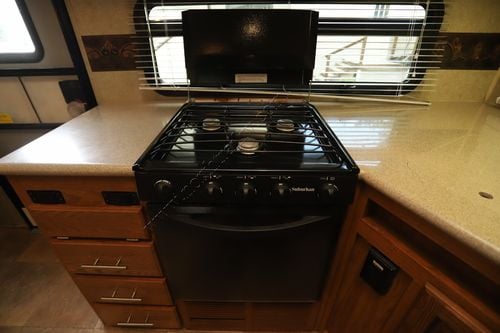 2013 Rockwood Wind Jammer 3002W