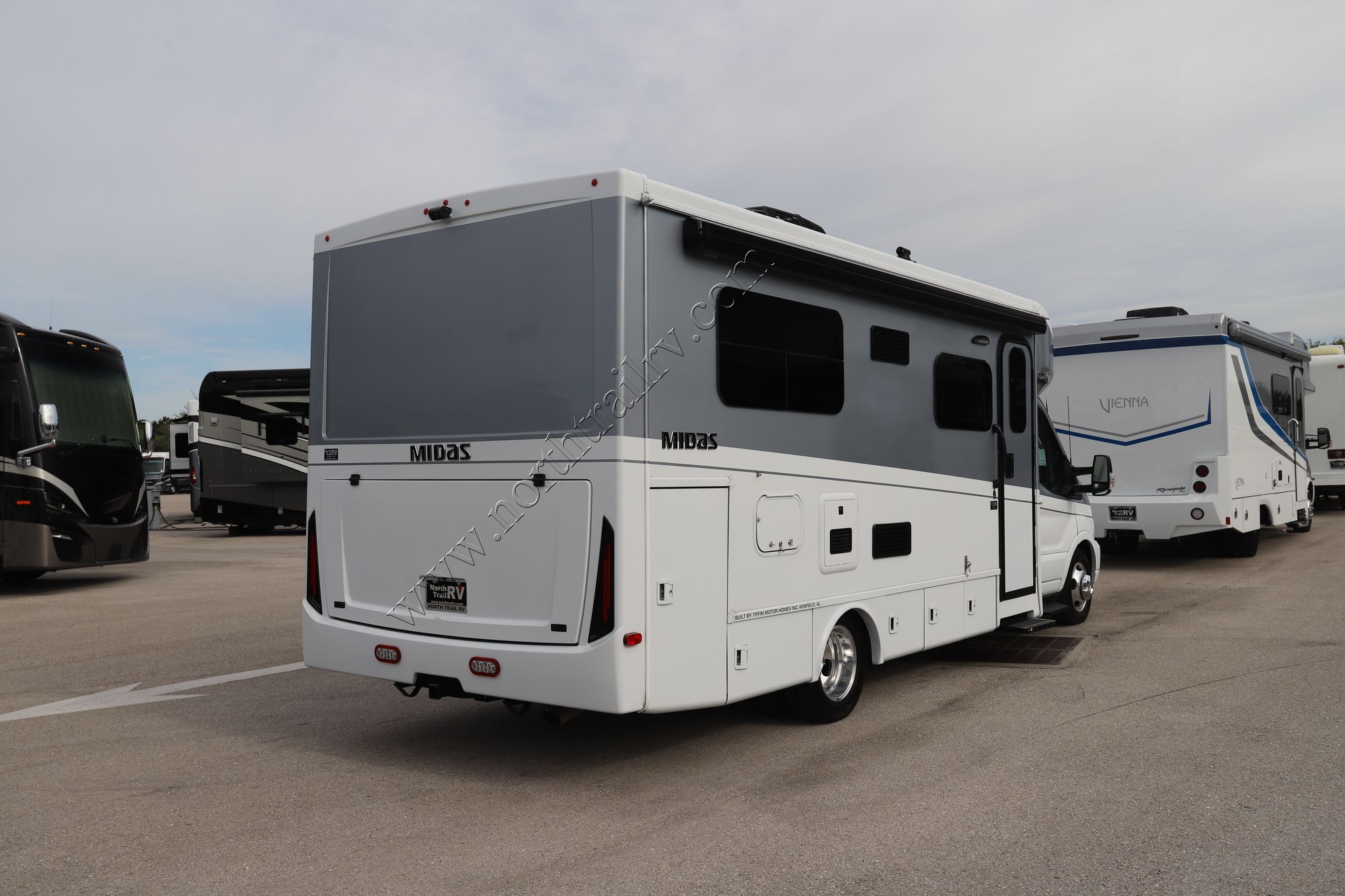 Used 2022 Tiffin Motor Homes Midas 24RT Class C  For Sale