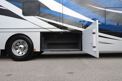 2023 Renegade Rv Verona 40VBH