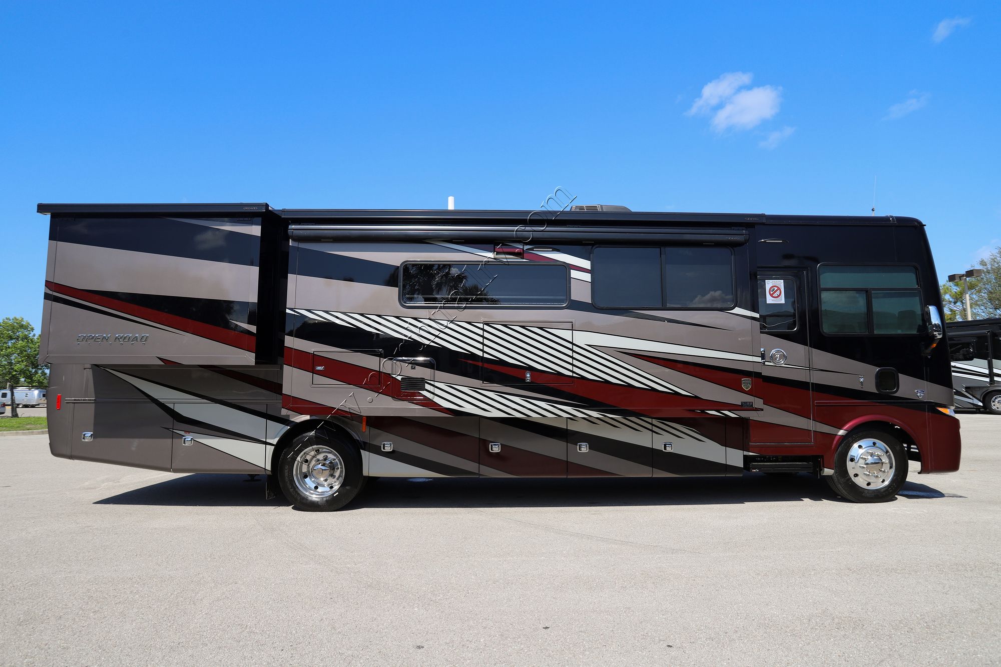 New 2023 Tiffin Motor Homes Allegro 34PA Class A  For Sale