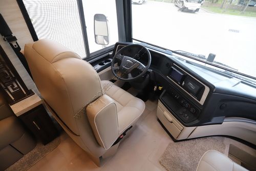 2023 Newmar Ventana 4369