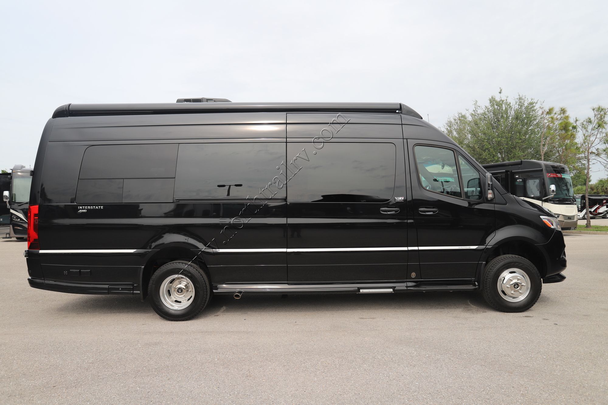 Used 2023 Airstream Interstate 24GT Class B  For Sale