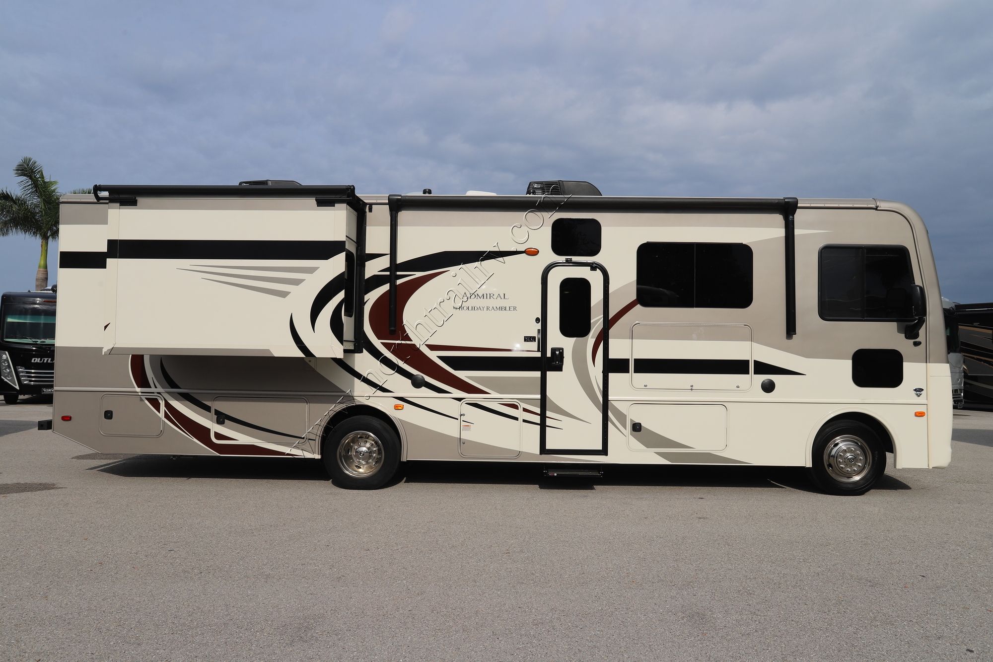 Used 2022 Holiday Rambler Admiral 32S Class A  For Sale