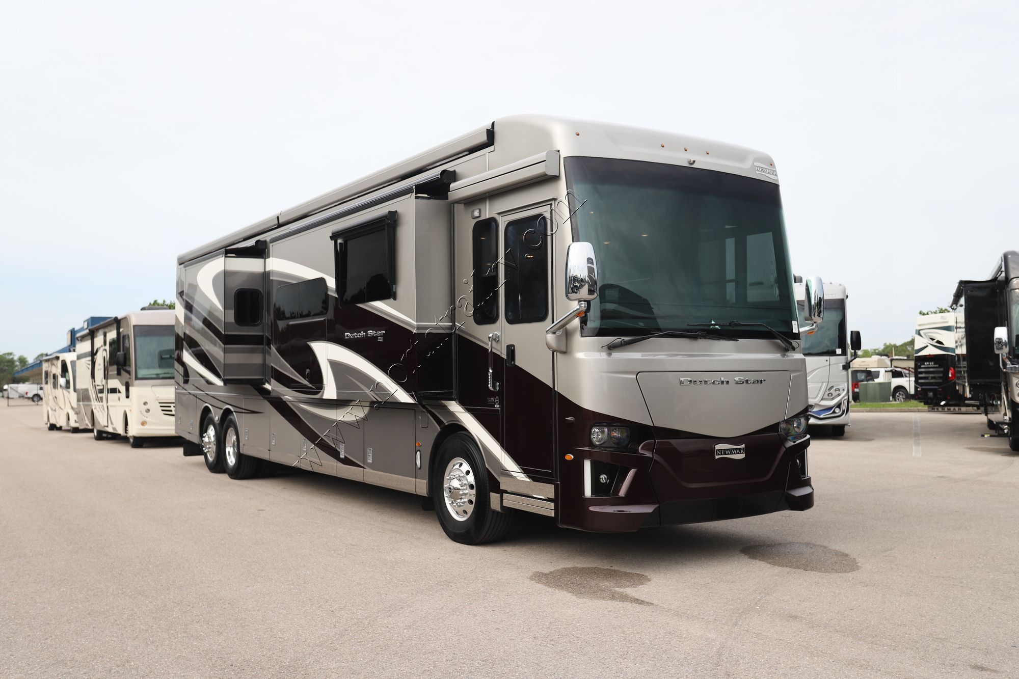 Used 2020 Newmar Dutch Star 4369 Class A  For Sale