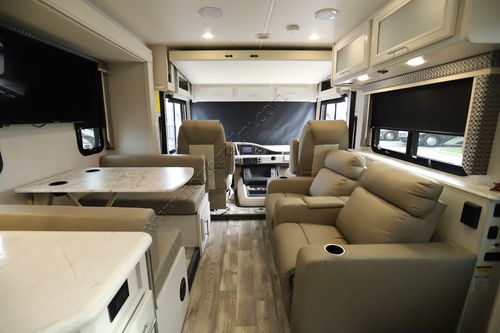 2022 Holiday Rambler Admiral 32S