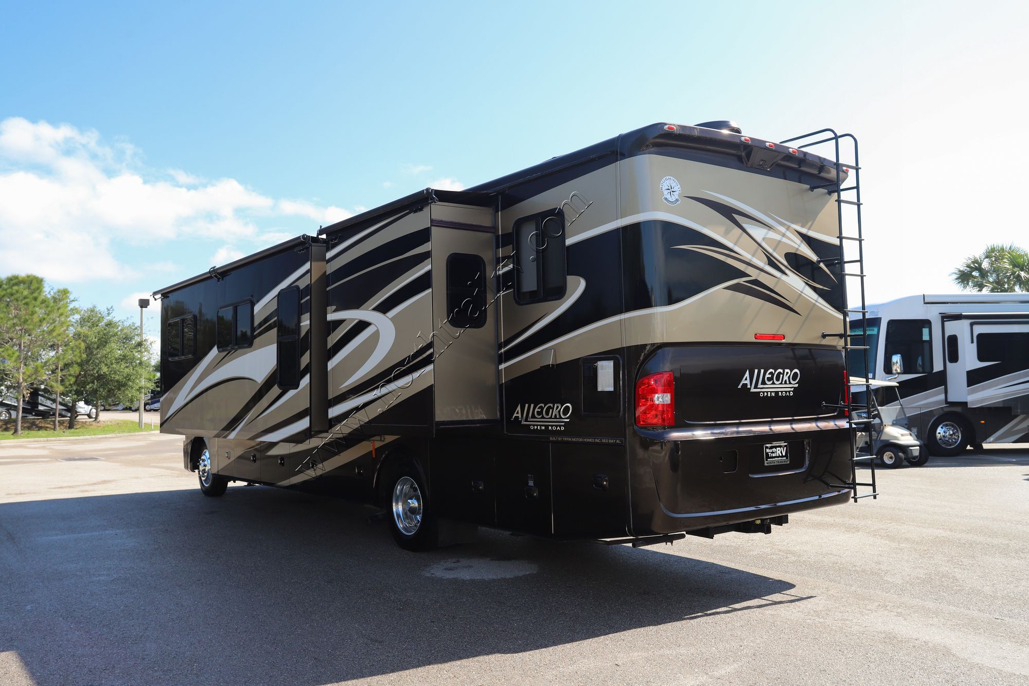 Used 2014 Tiffin Motor Homes Allegro 36LA Class A  For Sale