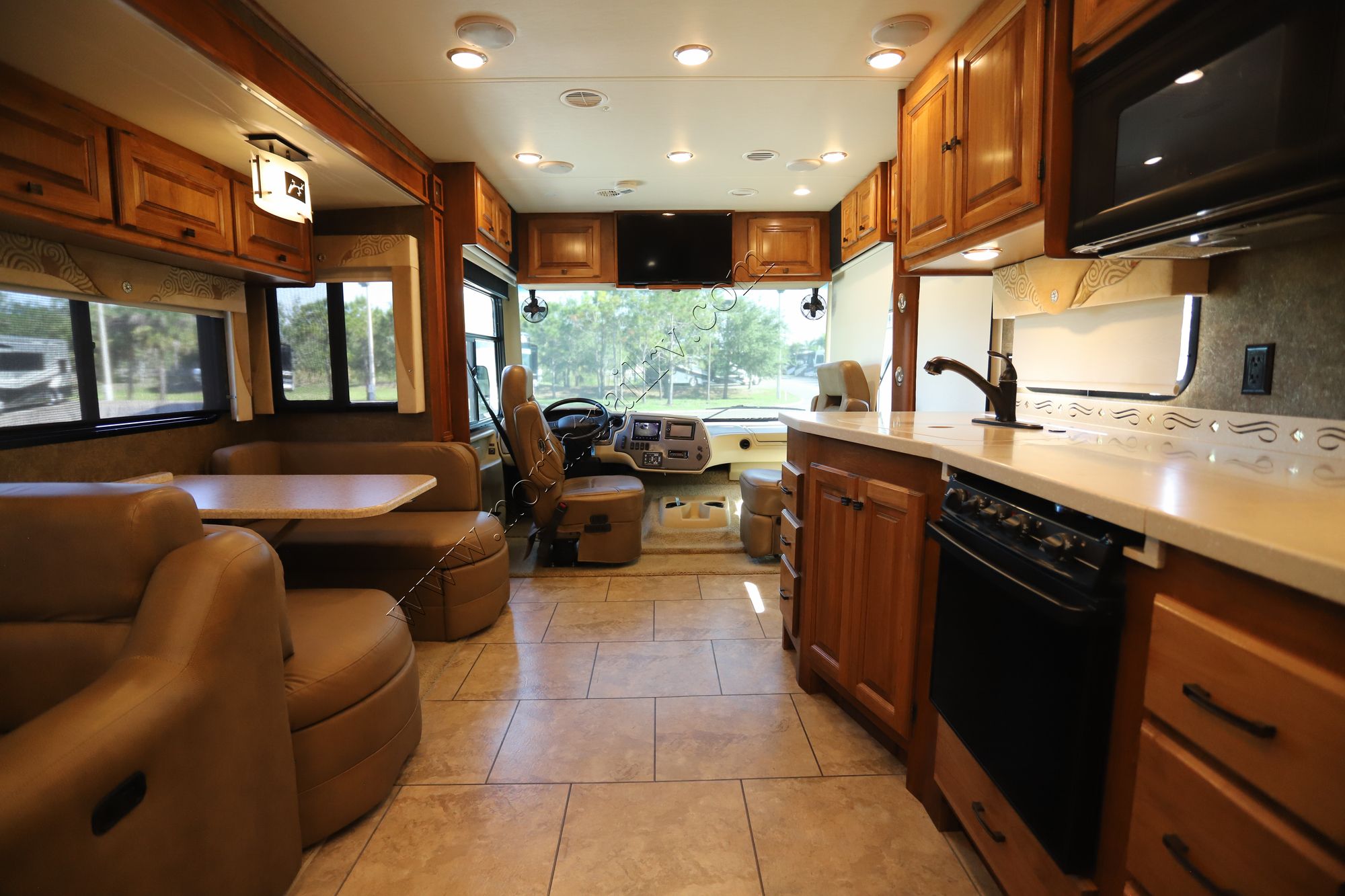 Used 2014 Tiffin Motor Homes Allegro 36LA Class A  For Sale