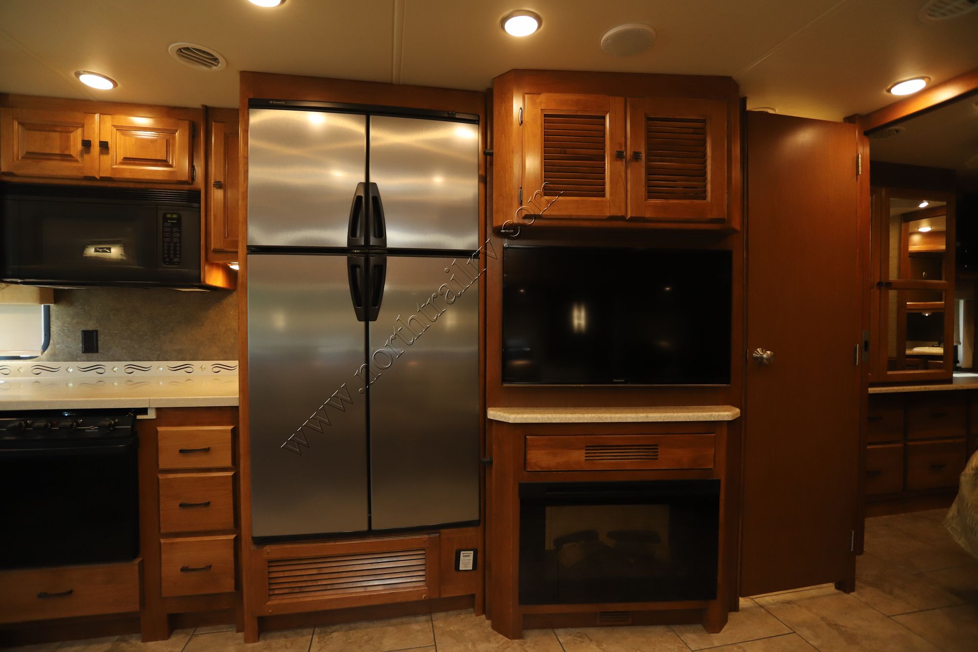 Used 2014 Tiffin Motor Homes Allegro 36LA Class A  For Sale