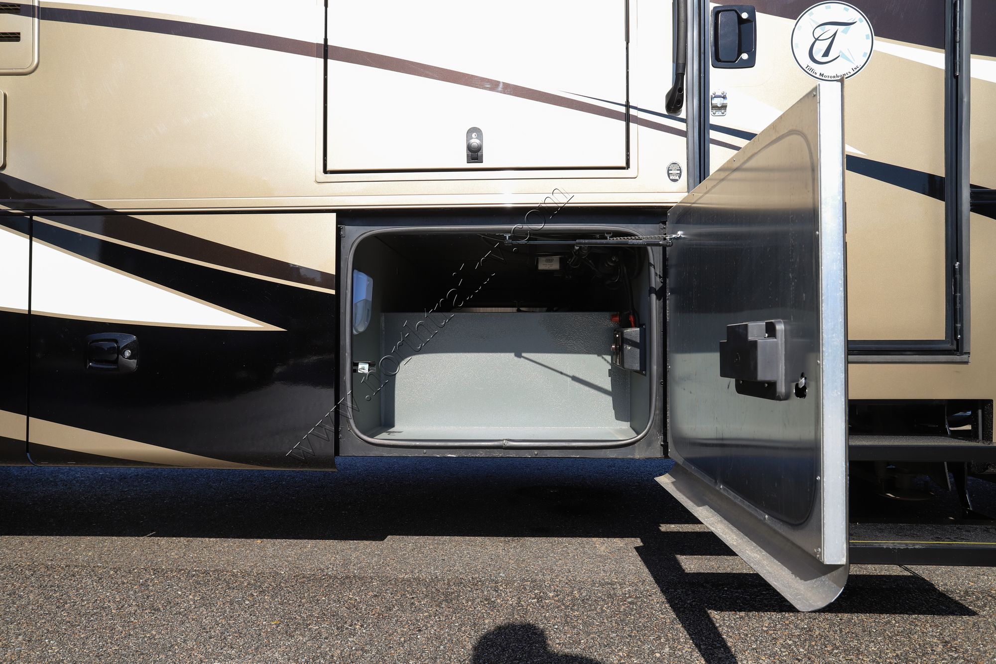 Used 2014 Tiffin Motor Homes Allegro 36LA Class A  For Sale