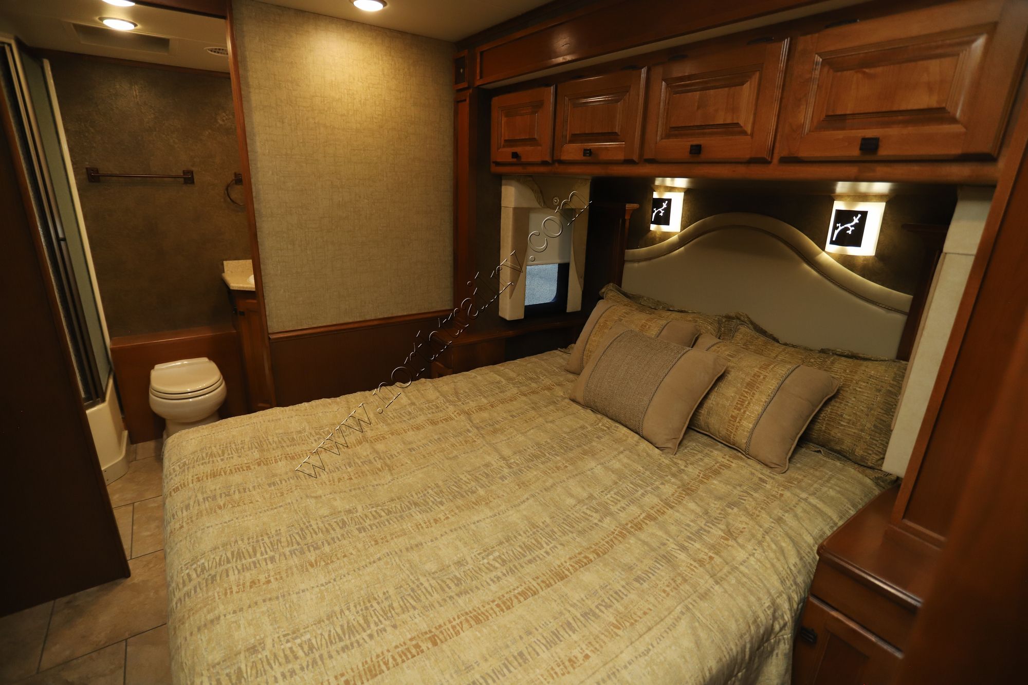 Used 2014 Tiffin Motor Homes Allegro 36LA Class A  For Sale