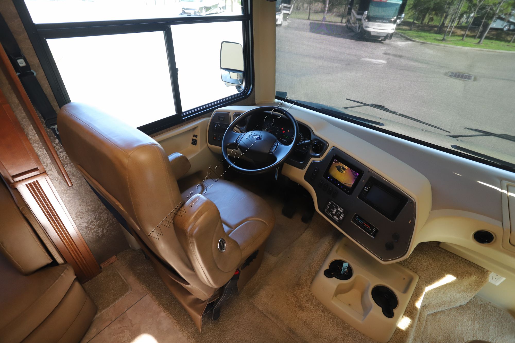 Used 2014 Tiffin Motor Homes Allegro 36LA Class A  For Sale