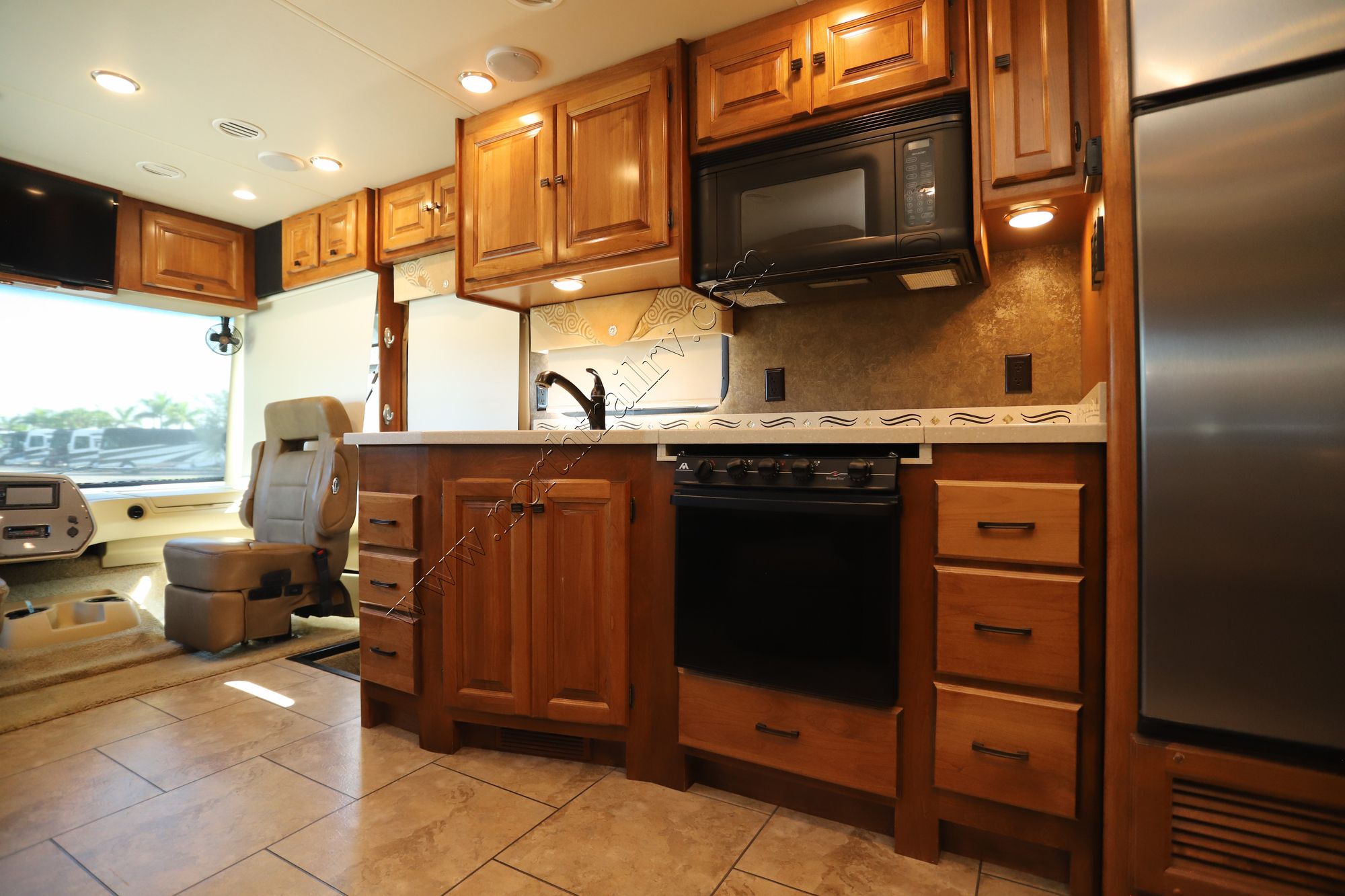 Used 2014 Tiffin Motor Homes Allegro 36LA Class A  For Sale