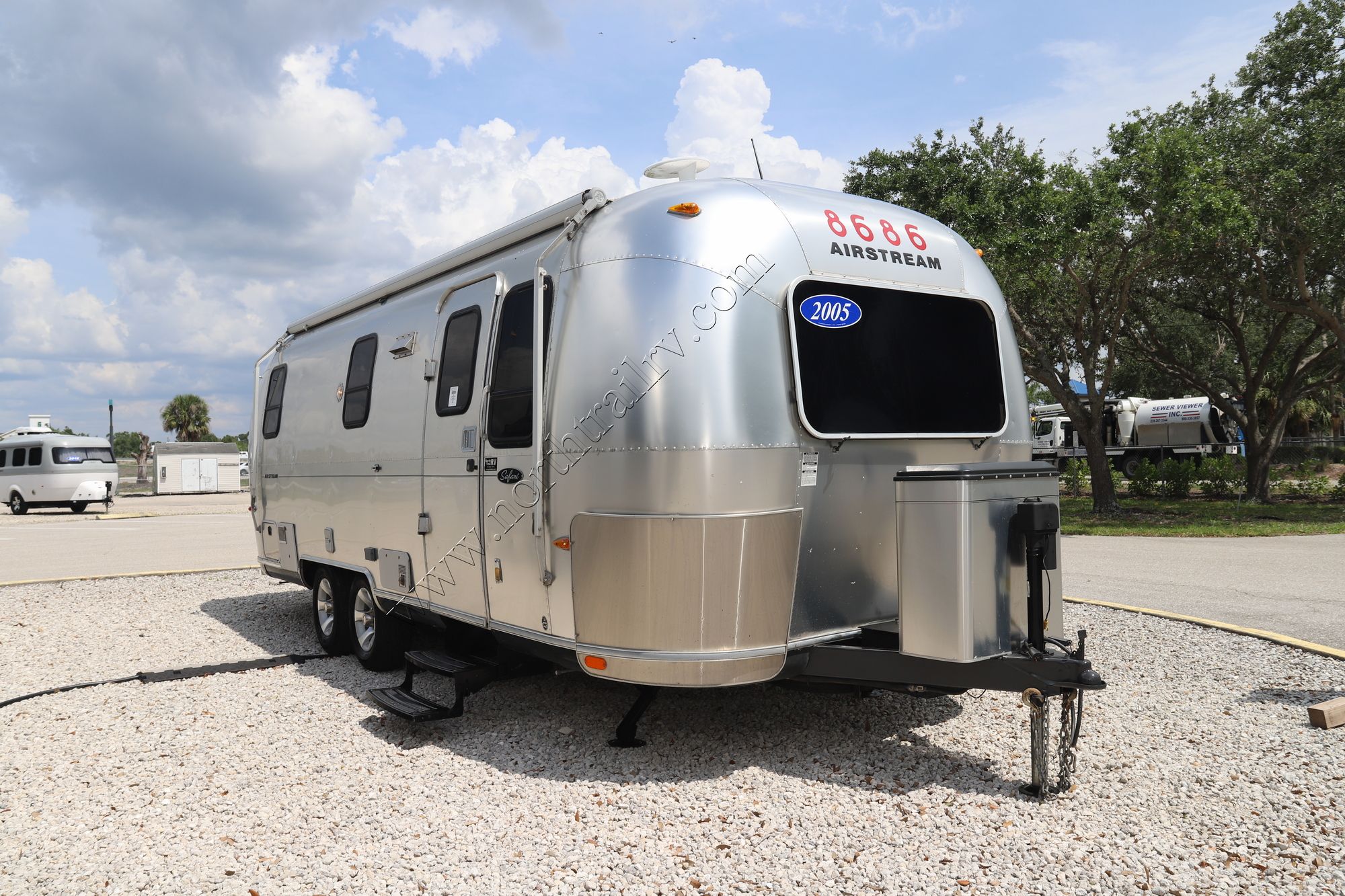 Used 2005 Airstream Safari 25SS Travel Trailer  For Sale