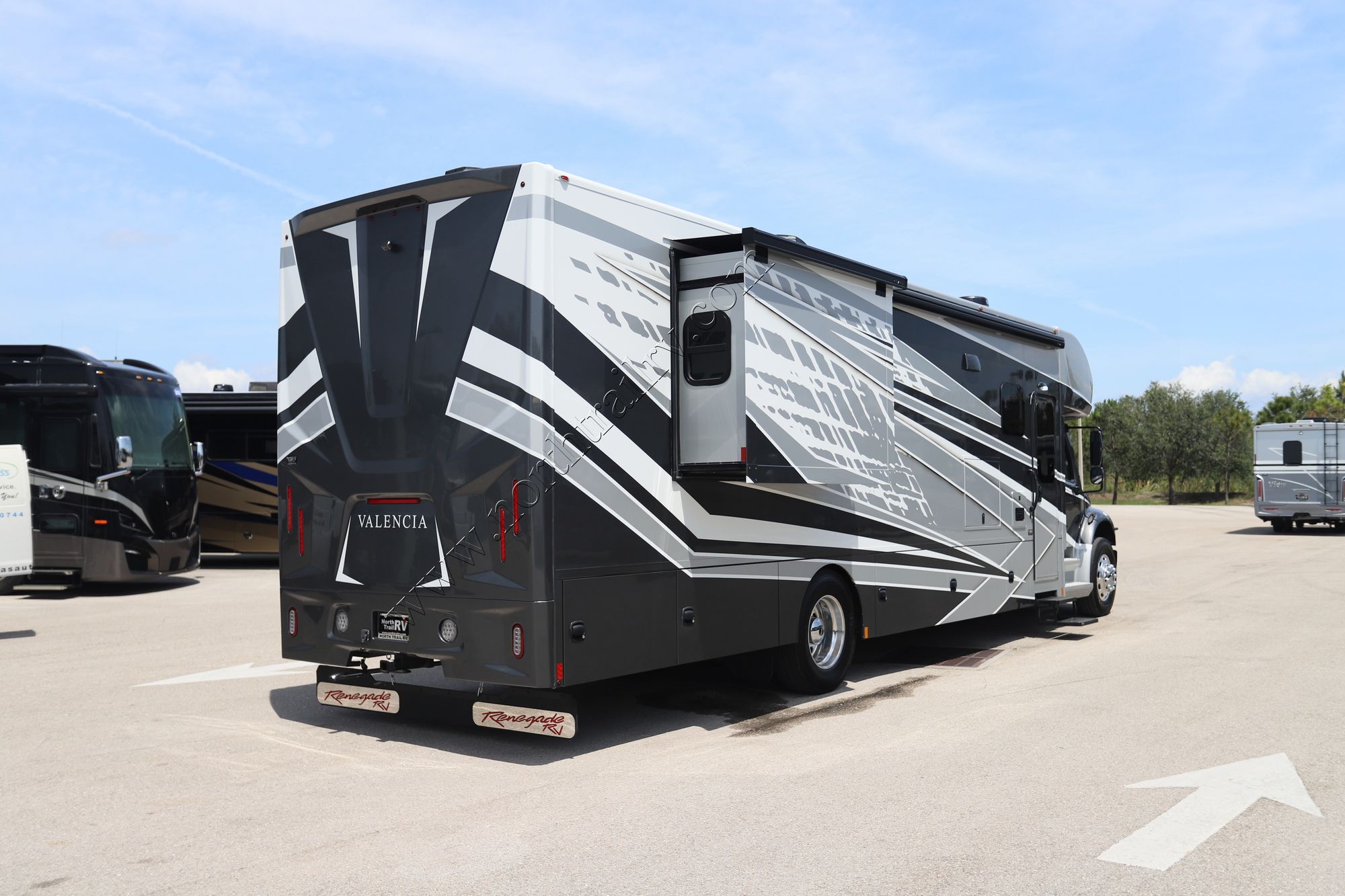 Used 2023 Renegade Rv Valencia 38RB Super C  For Sale